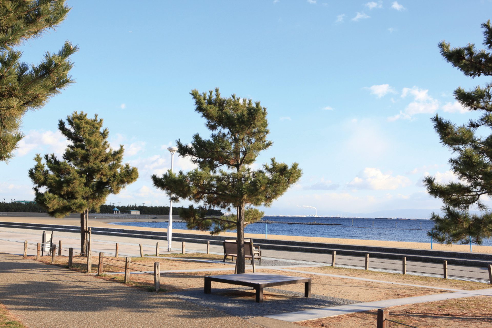 潮芦屋緑地・ビーチ